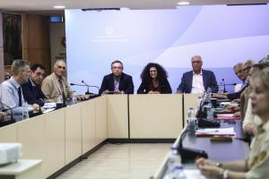Η διακομματική επιτροπή