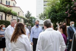 Κυριάκος Μητσοτάκης γιατροί