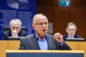Ο Δημήτρης Παπαδημούλης
