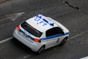 Περιπολικό της ΕΛΑΣ στον δρόμο