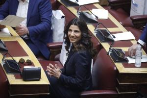 Η Πόπη Τσαπανίδου