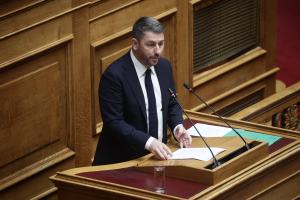 Ο Νίκος Ανδρουλάκης στη Βουλή