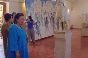 Λίνα Μενδώνη Αίγινα