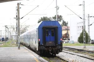 Τρένο φεύγει από τον σταθμό
