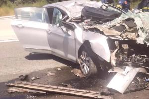 το αυτοκίνητο κατεστραμμένο μετά το τροχαίο