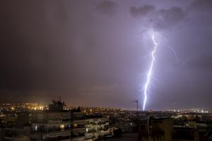 Κακοκαιρία αστραπές