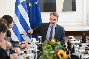 Ο Κυριάκος Μητσοτάκης στο υπουργικό συμβούλιο