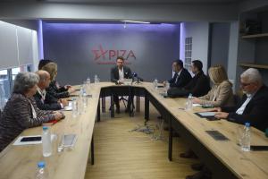 Ο Στέφανος Κασσελάκης στη συνάντηση με την Εκτελεστική Γραμματεία της ΟΕΝΓΕ