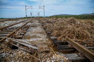 ΣΙΔΗΡΟΔΡΟΜΟΣ ΡΑΓΕΣ ΠΛΗΜΜΥΡΑ