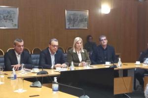 Συνάντηση αντιπροσωπίας ΣΥΡΙΖΑ με τον υπουργό Μεταφορών και Υποδομών