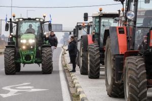 ΑΓΡΟΤΕΣ ΘΕΣΣΑΛΙΑ ΚΙΝΗΤΟΠΟΙΗΣΗ ΤΡΑΚΤΕΡ