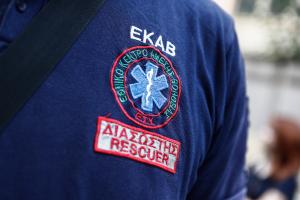 ΕΚΑΒ διασώστης