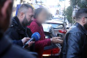 ΓΥΝΑΙΚΟΚΤΟΝΙΑ ΣΑΛΑΜΙΝΑ