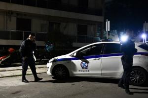 Αστυνομικοί και περιπολικό
