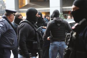 ΡΕΝΤΗ ΑΣΤΥΝΟΜΙΚΟΙ ΑΠΟΛΟΓΙΑ 18ΧΡΟΝΟΣ