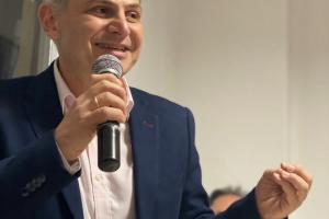 Νικόλας Φαραντούρης