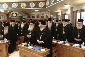 Μητροπολίτες στην Ιερά Συνοδό