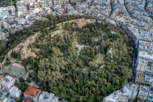 Ο Λόφος Στρέφη από ψηλά