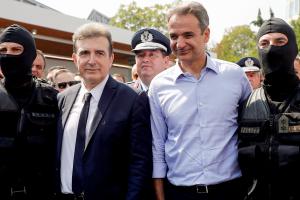 Μιχάλης Χρυσοχοΐδης και Κυριάκος Μητσοτάκης