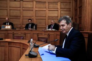 Ο Μιχάλης Χρυσοχοΐδης στην Εξεταστική Επιτροπή