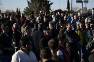 Αγρότες στην Εθνική Οδό