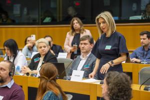 Η Μαρία Καρυστιανού μιλάει στο Ευρωπαϊκό Κοινοβούλιο