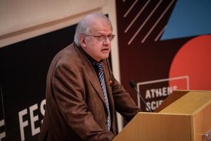 ΑΚΗΣ ΤΣΕΛΕΝΤΗΣ