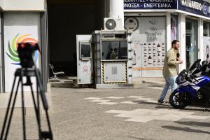Κάμερα έξω από το ΑΤ Αγίων Αναργύρων όπου δολοφονήθηκε η Κυριακή
