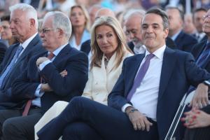 ΜΑΡΕΒΑ ΓΚΡΑΜΠΟΦΣΚΙ ΜΗΤΣΟΤΑΚΗΣ