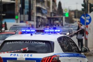 Περιπολικό στον δρόμο