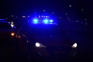 περιπολικό νύχτα στον δρόμο