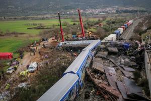 Σύγκρουση τρένων στα Τέμπη