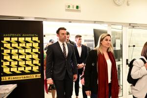 O Στέφανος Κασσελάκης στο Φεστιβάλ για την Έμφυλη Βία «Strong Me»