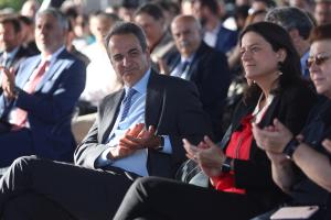 Κυριάκος Μητσοτάκης και Νίκη Κεραμέως