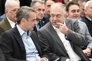 Κυριάκος Μητσοτάκης και Τάκης Θεοδωρικάκος
