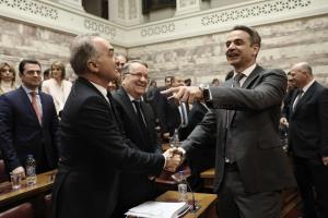 Ο Μάριος Σαλμάς και ο Κυριάκος Μητσοτάκης