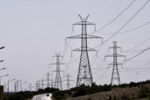 ΗΛΕΚΤΡΟΦΟΡΑ ΚΑΛΩΔΙΑ ΥΨΗΛΗΣ ΤΑΣΗΣ ΤΗΣ ΔΕΗ ΣΤΗΝ ΕΛΑΣΣΟΝΑ.