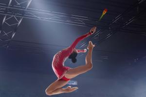 Αθλήτρια της ενόργανης γυμναστικής