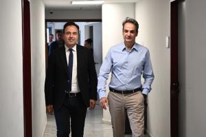 Δημήτρης Παπαστεργίου και Κυριάκος Μητσοτάκης