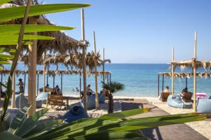 Beach bar