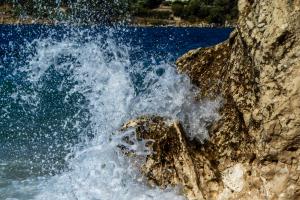 ΖΕΣΤΗ ΕΝΙΣΧΥΟΝΤΑΙ ΟΙ ΑΝΕΜΟΙ