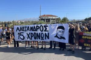 Μεγάλη κινητοποίηση για τα τροχαία δυστυχήματα στoν Γαλατά – Έκλεισαν την Εθνική στο σημείο του πολύνεκρου δυστυχήματος