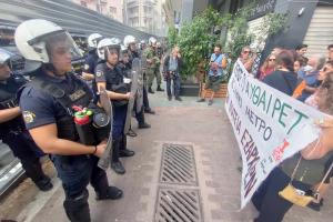Συγκέντρωση στην πλατεία Εξαρχείων για το σταθμό μετρό, 21/09/2024