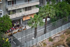 Εργοτάξιο στάσης μετρό στην πλατεία Εξαρχείων