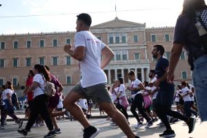 Αγώνας δρόμου για τον καρκίνο του μαστού στην Αθήνα