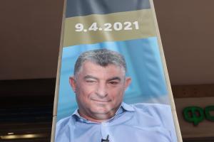Ο Γιώργος Καραϊβάζ