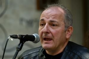 Πάνος Παπανικολάου