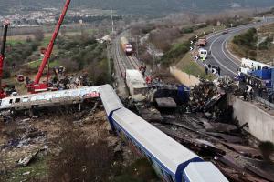 Σύγκρουση τρένων στα Τέμπη