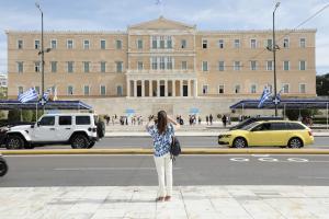 Προετοιμασίες για παρέλαση εθνικής εορτής στην Αθήνα