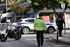 Περιπολικό και μηχανή της αστυνομίας